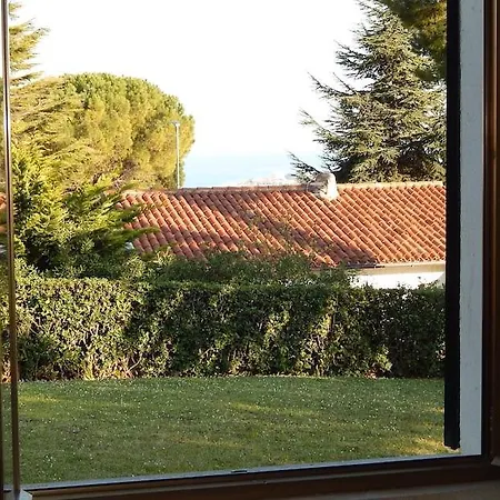 N119 - Numana, Singola Quadrilocale Con Giardino *