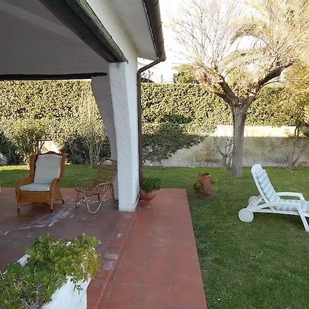 N119 - Numana, Singola Quadrilocale Con Giardino