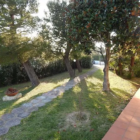 N119 - Numana, Singola Quadrilocale Con Giardino Appartement *